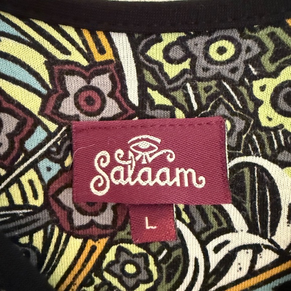 Soft stretch scoop neck multi-color top - Picture 3 of 4